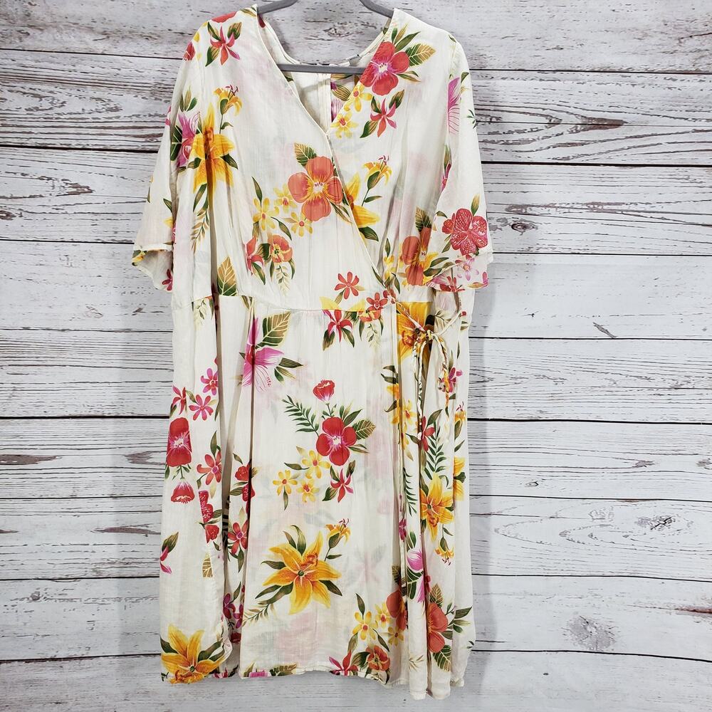 Old Navy Women's Bell Sleeve Floral Faux Wrap Dress Size 3X